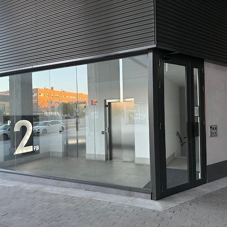 Blois Apartments Ривас-Васиямадрид Екстериор снимка